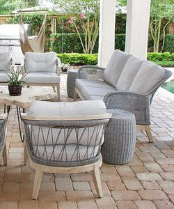 Luxury Style Patio Outdoor Furniture Set 