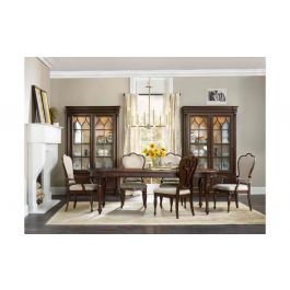 Hooker Furniture Casual Dining Leesburg Leg Table with Two 18'' Leaves  5381-75200
